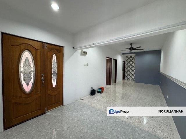 House for sale in Kajang, Langat