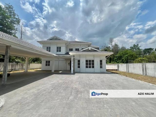 House for sale in Kajang, Langat