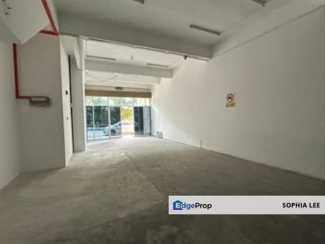 Shop for rent in Kajang, Langat
