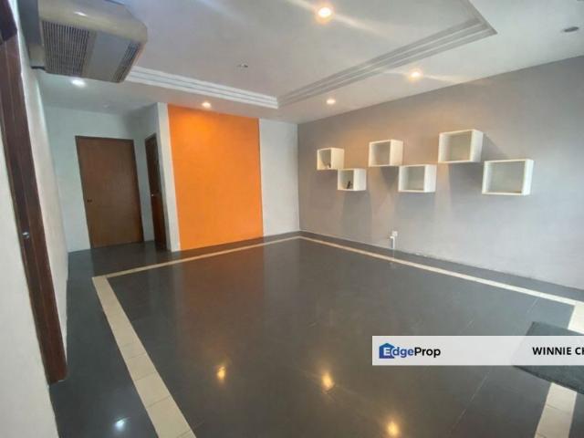 Shop for rent in Petaling, Damansara Damai