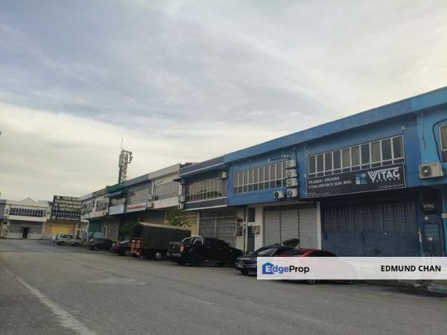 Warehouse for sale in Petaling, Subang Jaya