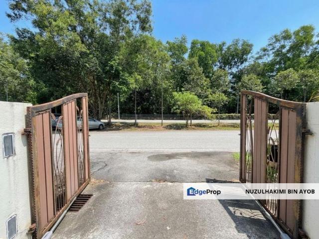 House for sale in Puchong, Majlis Bandaraya Subang Jaya