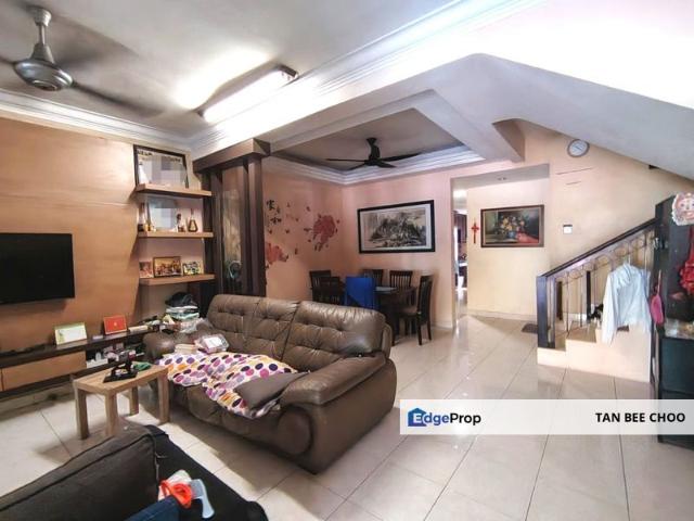 House for sale in BP 2, Majlis Bandaraya Subang Jaya
