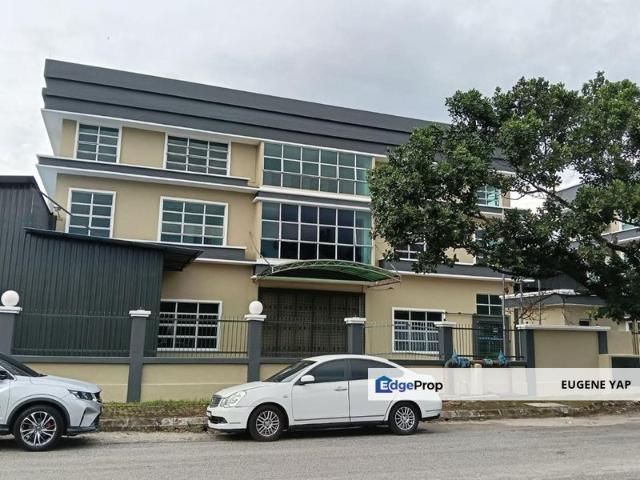 Warehouse for rent in Puchong, Majlis Bandaraya Subang Jaya