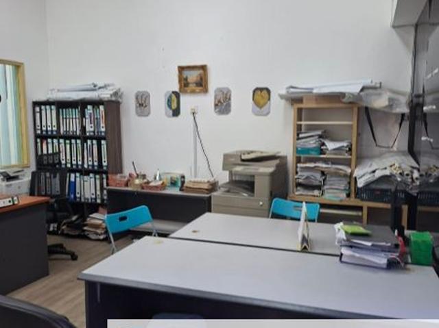 Shop for sale in Petaling, Subang Jaya