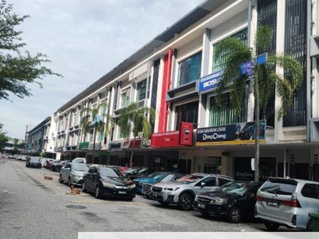 Shop for rent in Petaling, Subang Jaya