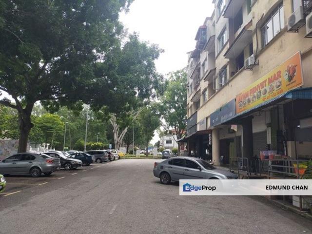 Shop for sale in Petaling, Subang Jaya