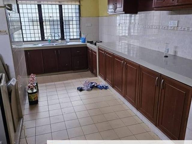 House for sale in Tanjong Sepat, Selangor