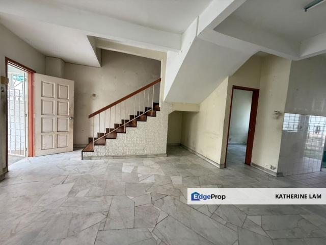 House for sale in Petaling, Subang Jaya