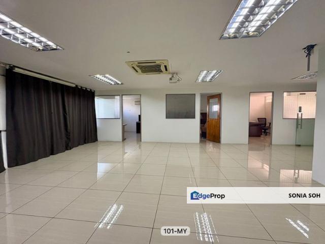 Shop for sale in Bandar Bukit Tinggi 1, Bandaraya Klang