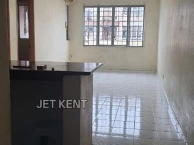 Shop for sale in Bandaraya Klang, Klang
