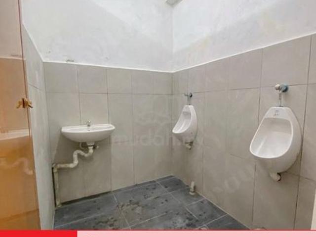 Shop for rent in Wellesley, Penang
