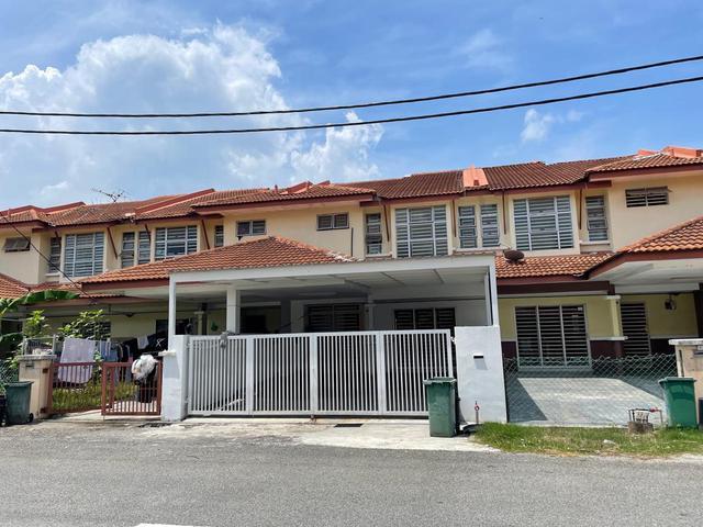 Terraced House for rent in Wellesley, Penang