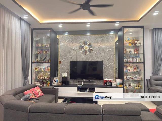 House for sale in Ulu Tiram, Johor