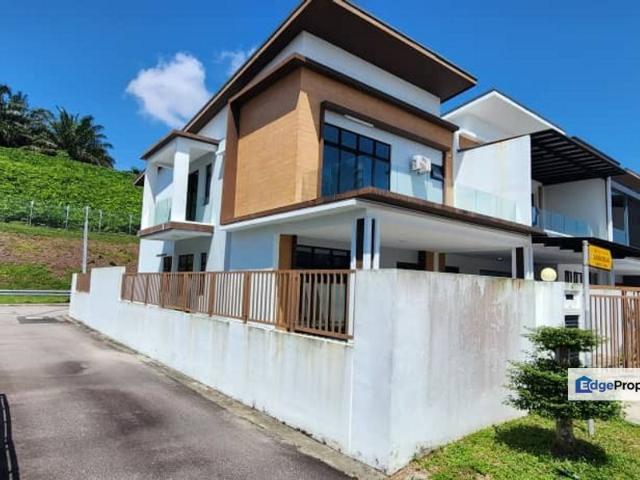 House for sale in Ulu Tiram, Johor