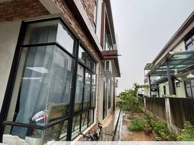House for sale in Ulu Tiram, Johor