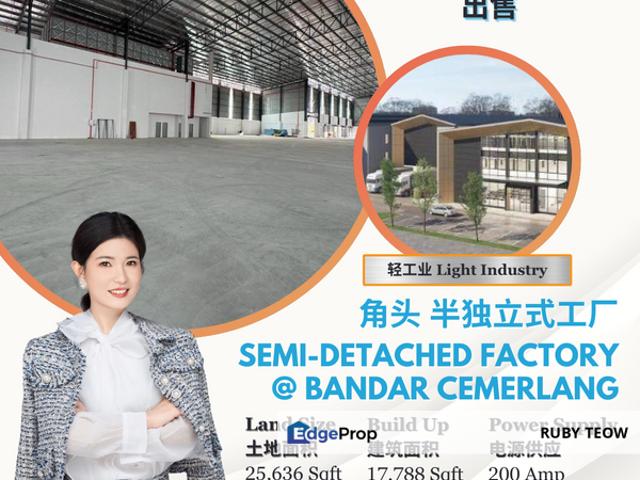 Warehouse for sale in Ulu Tiram, Johor