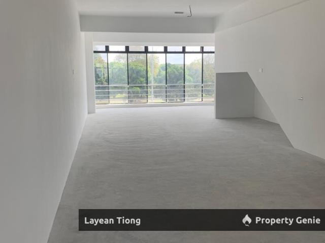 Shop for rent in Ulu Tiram, Johor