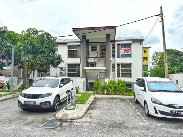 Townhouse for sale in Selayang, Selangor