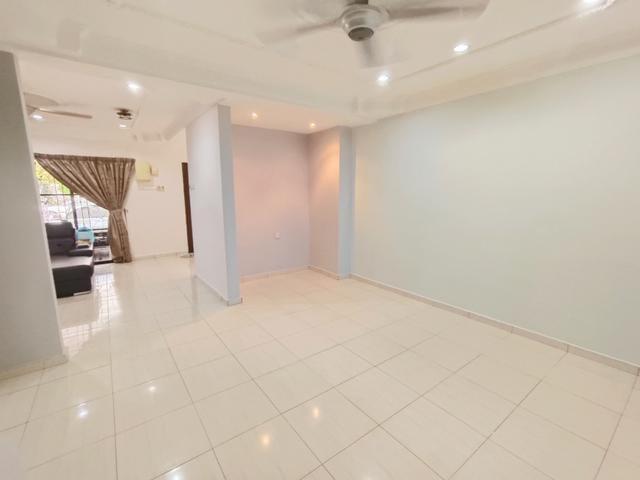 Terraced House for sale in Bandar Damai Perdana