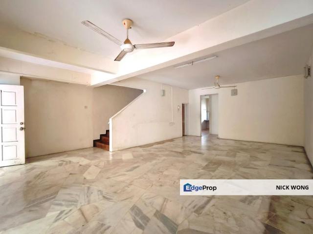 House for sale in Kajang, Langat