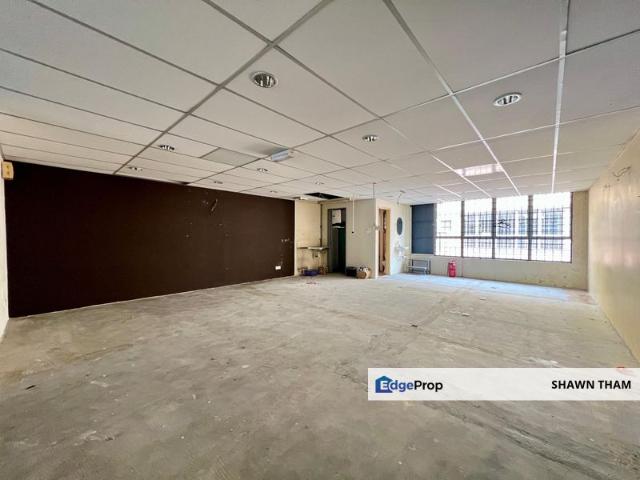 Shop for rent in Kajang, Langat