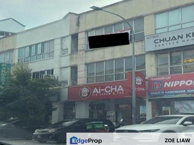 Shop for rent in Kajang, Langat