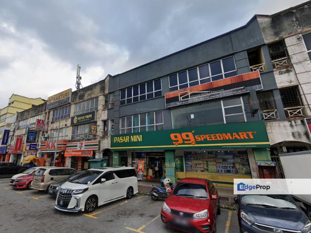 Shop for sale in Kajang, Langat