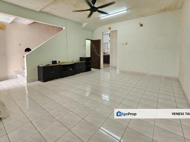 House for sale in Kajang, Langat