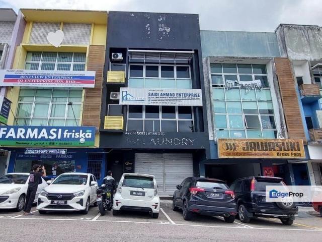 Shop for rent in Johor