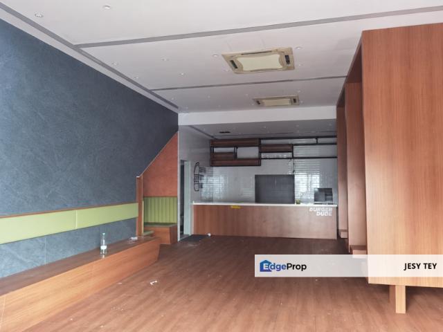 Shop for rent in Kediaman Kakitangan Daerah JKR Johor Bahru, Iskandar Puteri