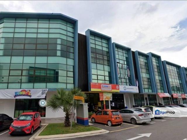 Shop for sale in Johor