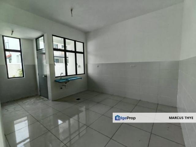 House for sale in Taman Perjiranan 11, Johor Bahru