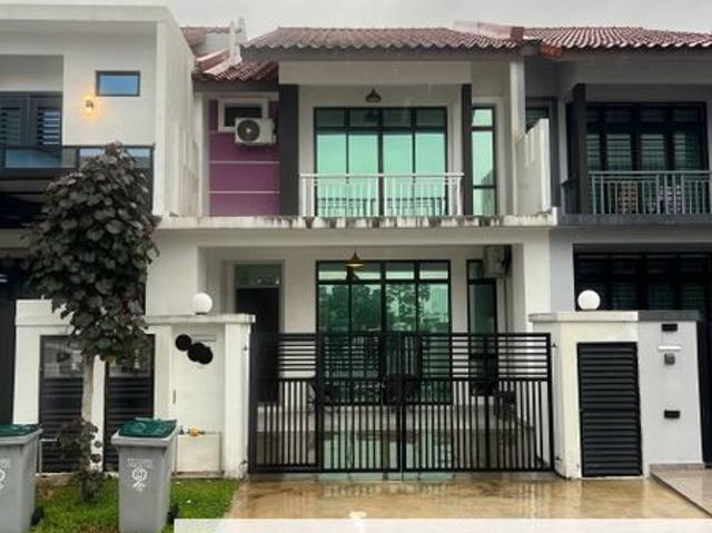 House for sale in Taman Perjiranan 11, Johor Bahru