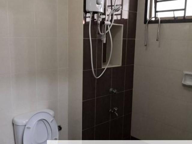 House for rent in Taman Perjiranan 11, Johor Bahru