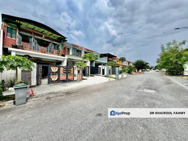 House for sale in Taman Perjiranan 11, Johor Bahru