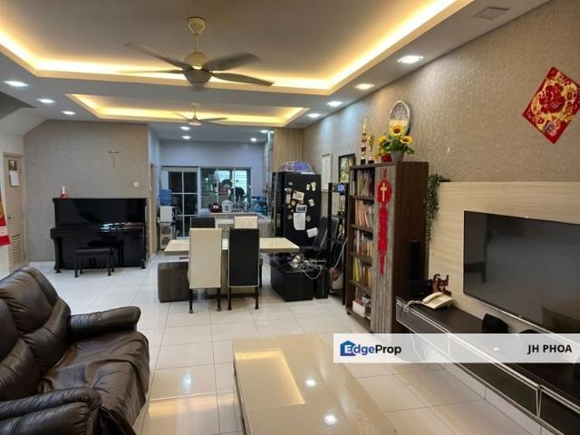 House for sale in Taman Perjiranan 11, Johor Bahru