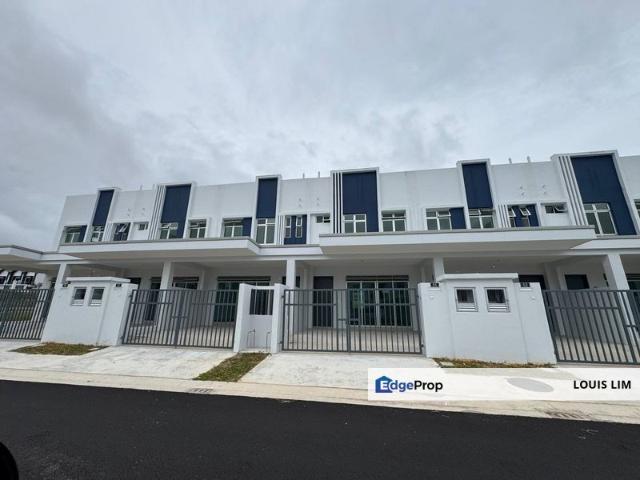 House for sale in Taman Perjiranan 11, Johor Bahru