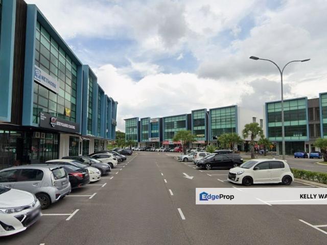 Shop for sale in Taman Perjiranan 10, Johor Bahru