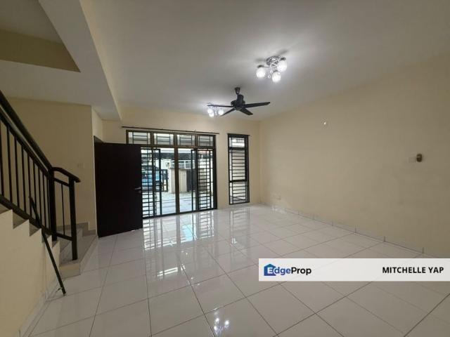 House for rent in Taman Perjiranan 14, Johor Bahru