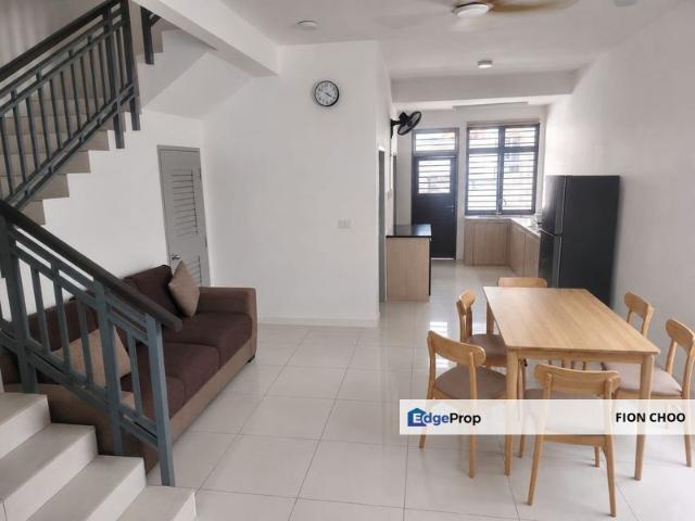 House for rent in Taman Perjiranan 8, Johor Bahru