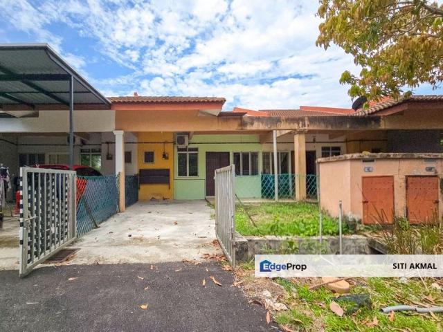 House for sale in Sendayan Village, Negeri Sembilan