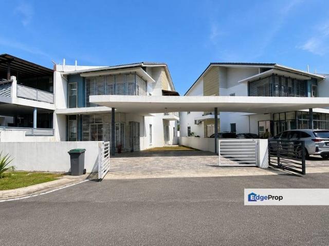 House for sale in Sendayan Village, Negeri Sembilan