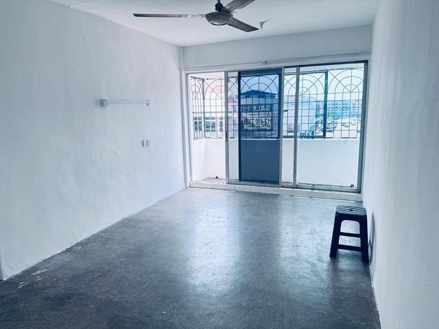 Terraced House for sale in Kluang