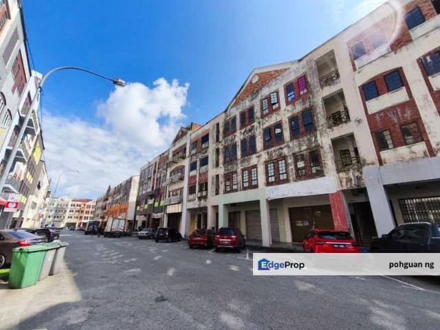 Shop for rent in Kulai, Johor