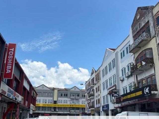 Shop for sale in Kulai, Johor