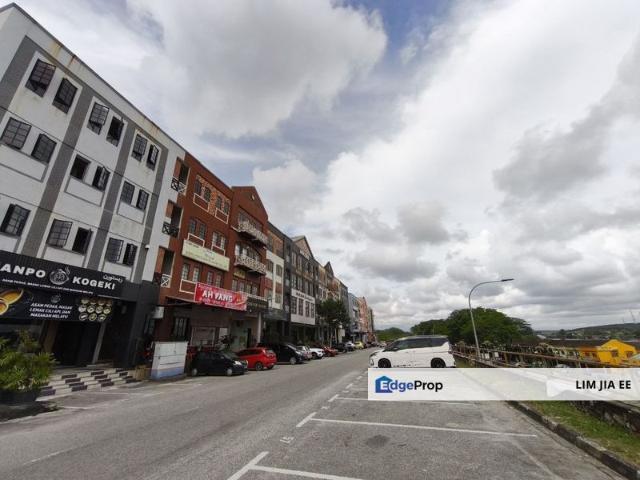 Shop for sale in Kulai, Johor