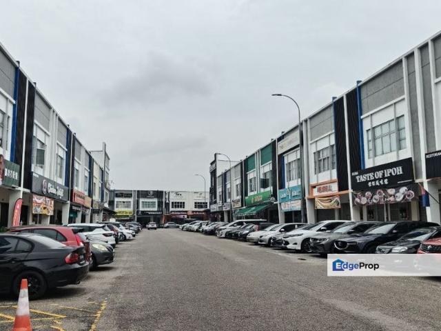 Shop for sale in Kulai, Johor