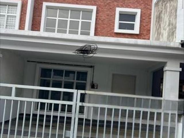 House for sale in Bandar Indahpura, Kulai