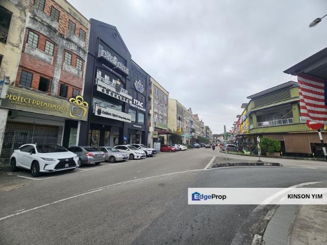 Shop for sale in Kulai, Johor